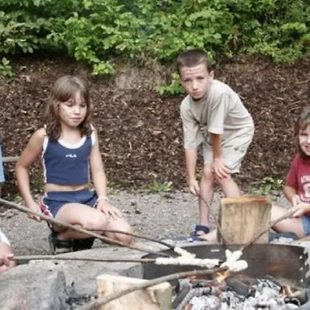 Ośrodek wypoczynkowy Type Robinson