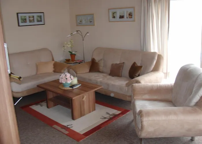 Type Robinson منتجع Ronshausen